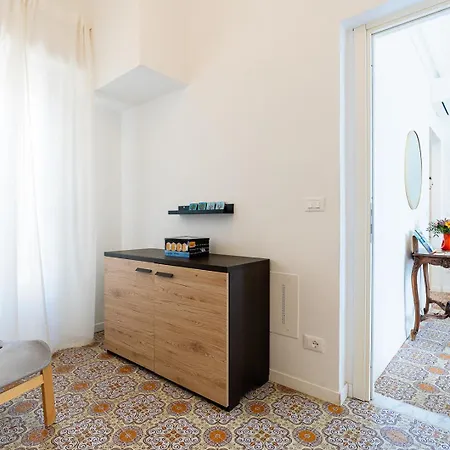 Apartment Le Finestre Sul Mare